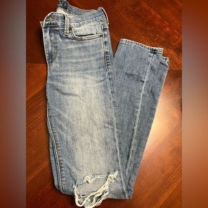 Lucky Brand - straight leg jeans (worn once)!